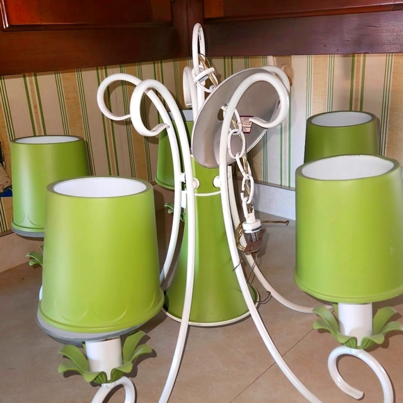 Antique Chandelier and 2 matching wall sconces - Picture 1 of 3